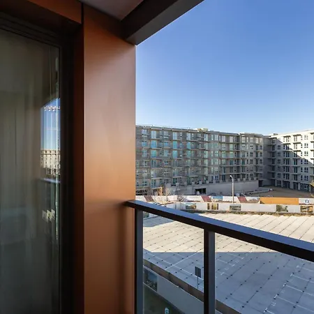 Stocznia Bright & Serene Riverside Apartment