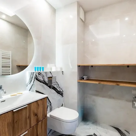 Appartement Stocznia Bright & Serene Riverside By Bookinghost *