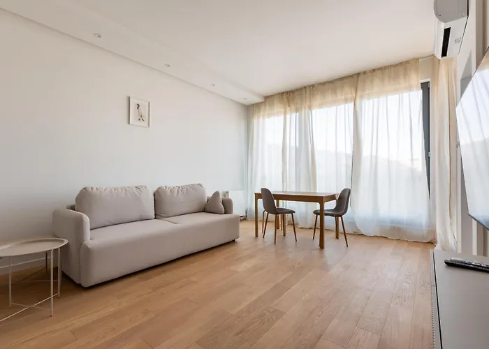 Stocznia Bright & Serene Riverside By Bookinghost Apartmán